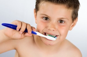 חורים בשיניים בילדים